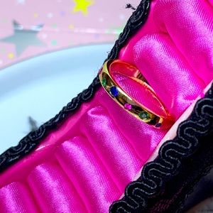 Reposh size 7 CZ ring